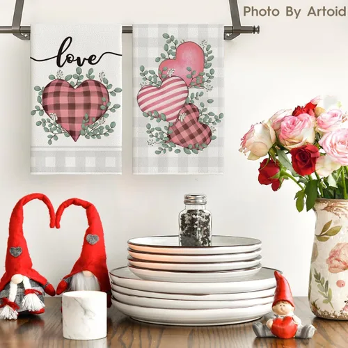 Vista 2 de Artoid Mode Toallas de Cocina Rosa a Cuadros de Búfalo Corazón Amor Toallas de Cocina para San Valentín, 18x26 Pulgadas Toallas de Mano