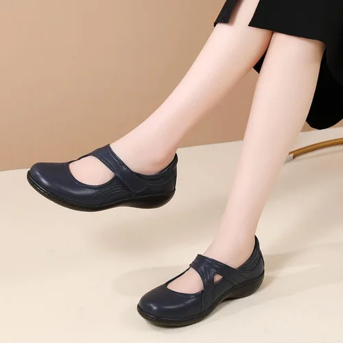 Vista 7 de IUY Zapatos Mary Jane para mujer, cómodos zapatos planos informales, puntera redonda, sin cordones, gamuza, suela de goma, tallas 6-10.5 EE. UU.