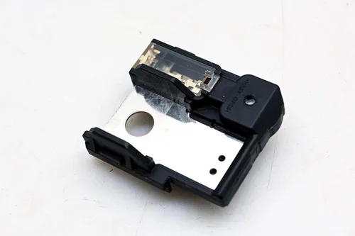Vista 2 de Fusible Hyundai 18790-01318 genuino