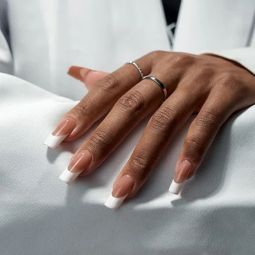 Vista 2 de btartboxnails - Uñas de punta francesa XCOATTIPS, 150 uñas largas cuadradas de punta francesa marrón a presión, uñas de gel con punta francesa