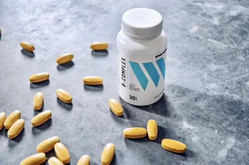 Vista 3 de Swolverine Complejo de vitamina B Complejo B que incluye B12, B1, B2, B3, B5, B6, B7, B9, ácido fólico, colina, inositol y biotina, apoya