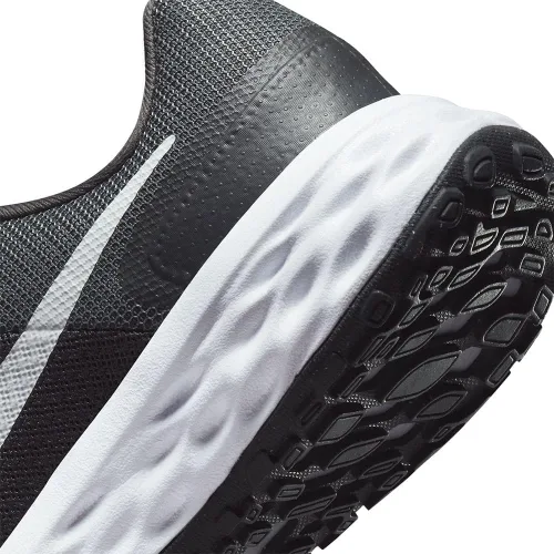 Vista 8 de Nike Revolution 5 - Tenis de correr anchos para mujer