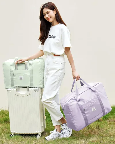 Vista 2 de Bolsa de viaje para artículos personales de Spirit Airlines de 18 x 14 x 8 pulgadas, bolsa de viaje debajo del asiento, equipaje de mano plegable