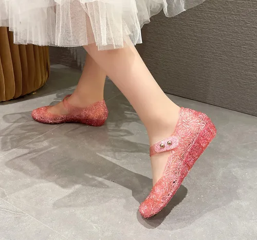 Vista 7 de OMGard Zapatos de gelatina para niñas, sandalias de cumpleaños de princesa de reina de la nieve para niñas pequeñas, sandalias azules con purpurina