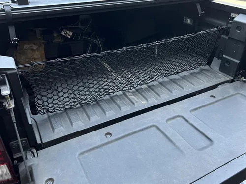 Vista 4 de Red de carga elástica de malla para maletero estilo sobre para Honda Ridgeline 2017-2026 – Organizadores y almacenamiento de maletero de primera
