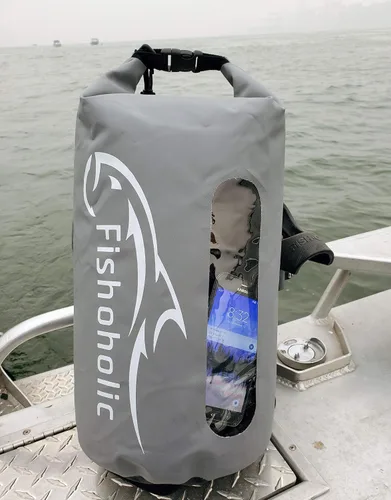 Vista 4 de Fishoholic Bolsa seca – Bolsas de equipo impermeables – Broche a prueba de fallas – Hecho resistente y duradero para kayak, barco, pesca