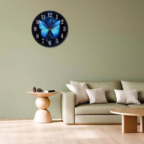 Vista 7 de Mxocom Reloj de pared de mariposa azul con grandes alas, mariposa volando a través del cielo estrellado, reloj silencioso sin tictac de 10 pulgadas