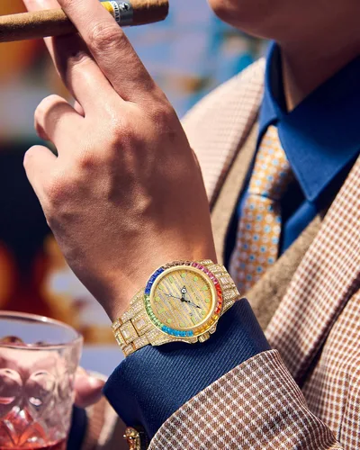 Vista 2 de PINTIME Reloj de diamantes para hombre, acero inoxidable, diseño de baguette completo, busto brillante, joyería helada, hip hop, reloj de negocios