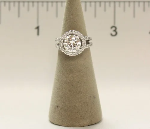 Vista 3 de Anillo de vestir chapado en rodio para mujer, corte brillante CZ 110