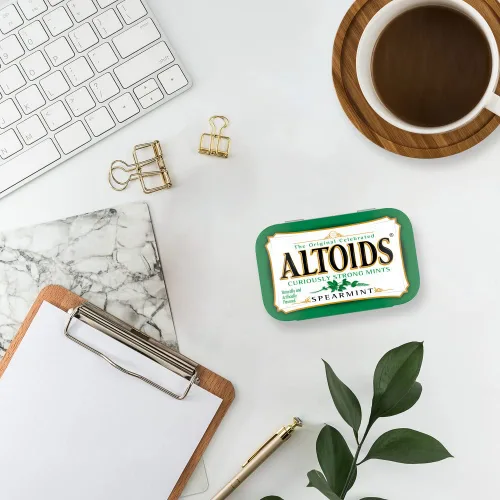 Vista 7 de Altoids - Mentas sabor hierbabuena, 1.76 onzas (12 paquetes)