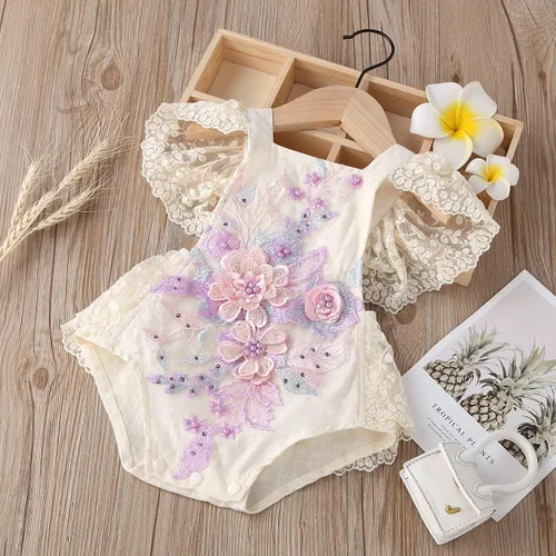 Vista 3 de IDOPIP Conjunto de ropa de 1er cumpleaños para niñas con estampado floral, estilo bohemio, con encaje, tutú y diadema de princesa