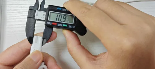Vista 3 de Cable de carga de repuesto para acabado táctil impecable afeitadora de piernas para mujer, cable de alimentación USB de 5 V (paquete de 2)