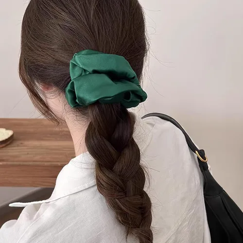 Vista 5 de Coleteros de seda de color verde oscuro para dormir, para mujeres y niñas, bandas elásticas de satén sedoso de morera grande, sin daños, accesorios