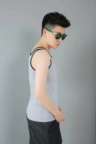 Vista 2 de Carpeta de pecho de algodón fuerte Elatic Band Tank Top Shapewear para tomboy trans lesbianas