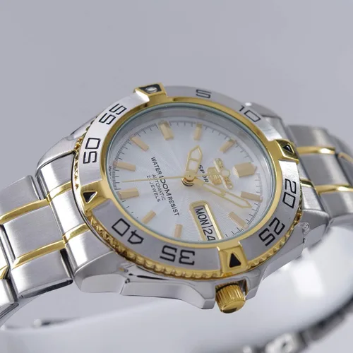 Vista 4 de SEIKO 5 Sport 5 Sports Reloj automático hecho en Japón Hombre SNZB24J1 (Importación Paralela), Moderno