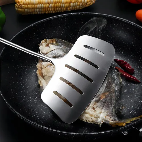 Vista 3 de GREATLINK Espátula de pescado de acero inoxidable 304, espátula ancha ranurada para carne con mango largo resistente al calor, girador de cocina