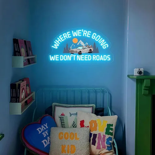 Vista 6 de Letrero de neón personalizado con texto en inglés «Where We're Going We Don't Need Roads», neón LED retro para decoración de pared, USB regulable