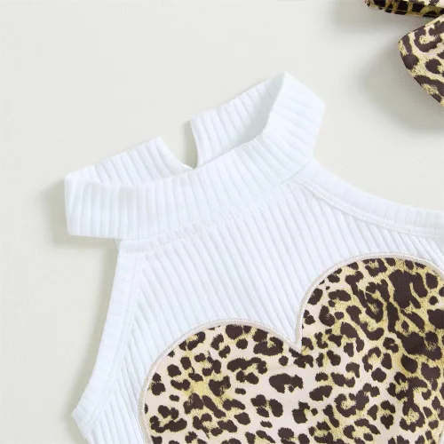 Vista 9 de Conjunto de 2 piezas para bebé recién nacida con estampado de leopardo, camiseta sin mangas con estampado de corazón+pantalones cortos tutú