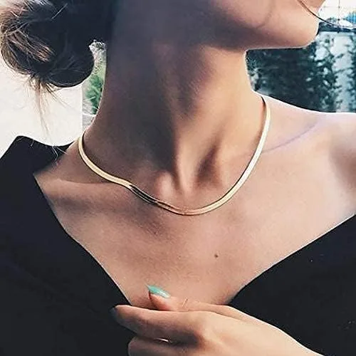 Vista 3 de JoycuFF Collar de oro para mujer, delicado collar de gargantilla en capas para mujer, caja de clip de serpiente, cuerda Figaro, collar de cadena