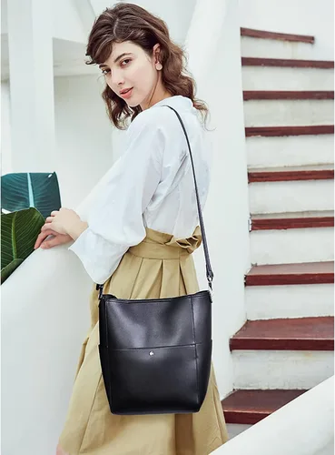 Vista 2 de Telena Bolsos cruzados para mujer, de cuero vegano, bolso cruzado para el hombro, bolsa de cubo Hobo
