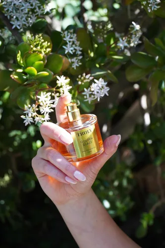 Vista 6 de Truly Eau de Parfum Fragancia de larga duración