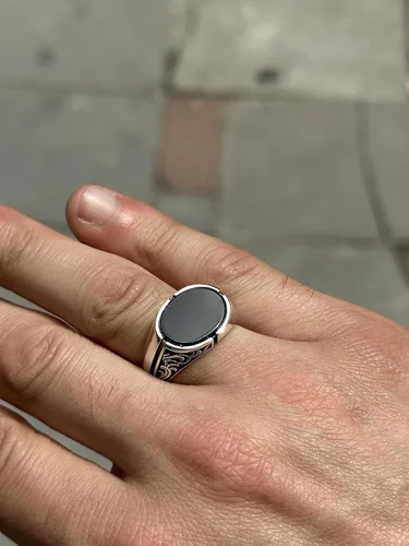 Vista 6 de Minimal Black Onyx Signet Ring, Wedding Ring For Men, Oval Onyx Ring, Minimalist Signet Ring, 925k Sterling Silver Ring, Gift For Him