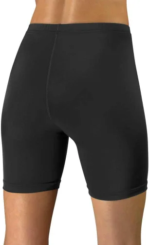 Vista 5 de Pantalones cortos de compresión para mujer, de la marca Aero Tech