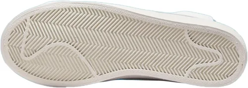 Vista 5 de Nike Blazer Mid 77 Big Kid Sneakers