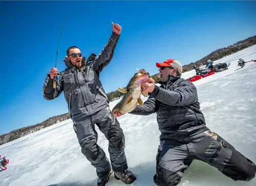 Vista 6 de Berkley Trilene – Hilo de pesca de fluorocarbono 100% para pesca en hielo