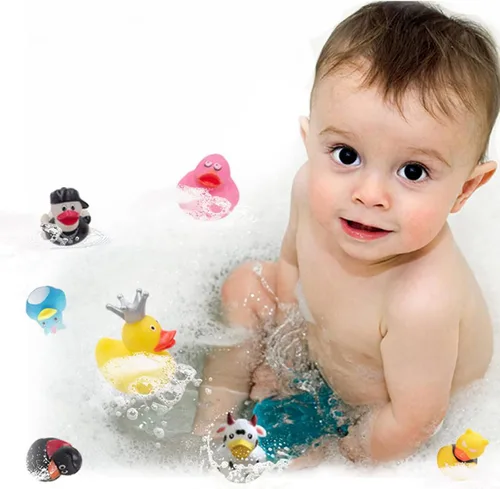 Vista 7 de WQTHE Paquete de 30 patos de goma para Jeeps Ducking, pato flotante a granel de 2.3 pulgadas para niños, surtido de juguetes de baño para bebés