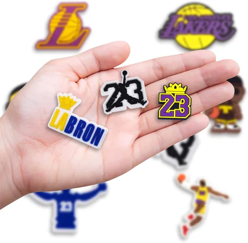 Vista 2 de Dijes para zapatos de baloncesto, 9 unidades, dijes para zapatos deportivos para Croc King, accesorios para zapatos, dijes de PVC para suministros