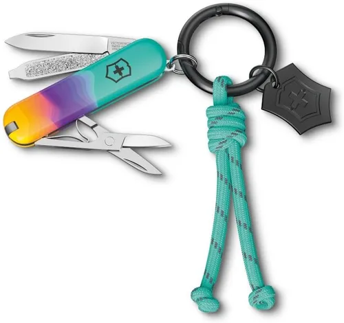 Vista 8 de Victorinox Live to Explore Classic SD Swiss Army - Cuchillo de bolsillo de 7 funciones de fabricación suiza, estilo París