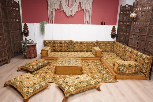 Vista 2 de arabicsofa Juego de asientos Jalsa en forma de L – Majlis árabe hecho a mano con almohadas de respaldo