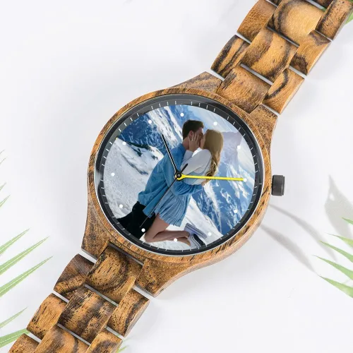 Vista 6 de 2win Reloj personalizado personalizado con impresión de foto para hombre, regalo de aniversario de madera para él y sus familias