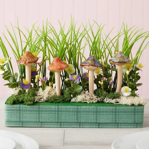 Vista 4 de Juvale Estacas de cerámica para plantas de hongos para exteriores, 5 pulgadas, surtido de marrón, rojo, naranja y verde, paquete de 4, juego