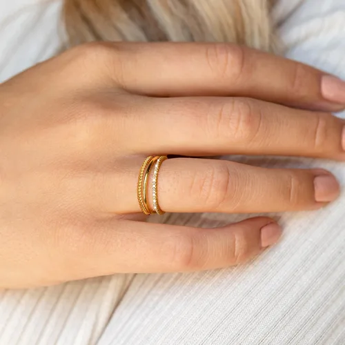 Vista 3 de Moodear Juego de 3 anillos finos y apilables, delicados anillos chapados en oro de 14 quilates con circonita cúbica para mujer, no se deslustra