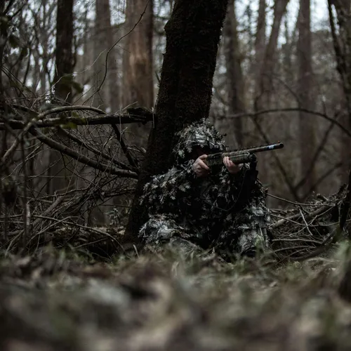 Vista 7 de Arcturus 3D Leafy Ghillie Suit™, traje con camuflaje de hojas.