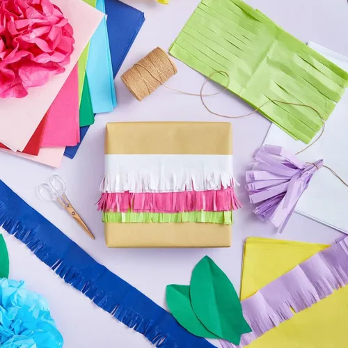 Vista 4 de Papel de seda colorido para bolsas de regalo y envoltura, 120 hojas, hojas de papel de regalo para regalos y suministros