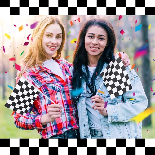 Vista 7 de 30 Piezas Banderas de Carreras a Cuadros en Blanco y Negro con Palo, Pequeñas Mini Banderas de Mano para Coches de Carreras, Decoraciones