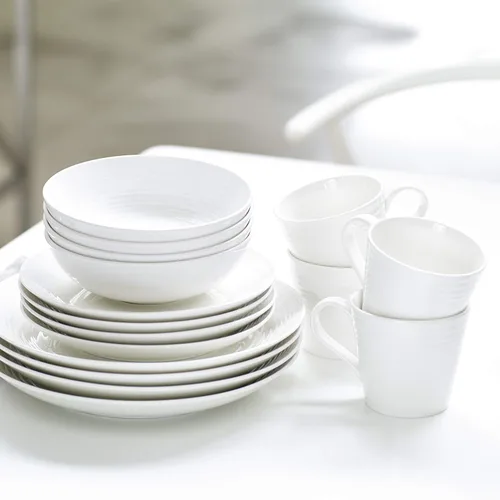 Vista 2 de Royal Doulton Exclusivo para plato de ensalada blanca Gordon Ramsay Maze, 8.8 pulgadas