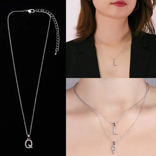 Vista 2 de Juego de 3 joyas de alfabeto de circonita cúbica para mujeres y niñas, Metal Acero inoxidable, Circonita cúbica