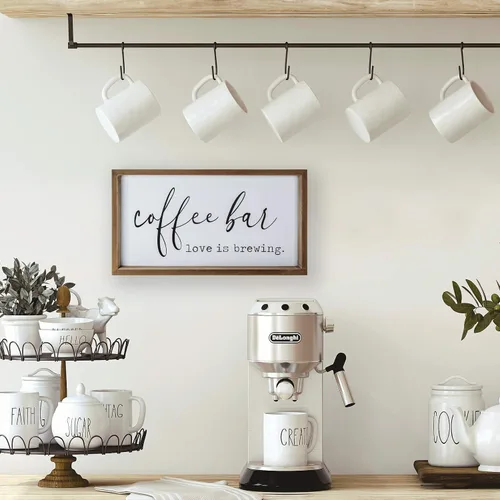 Vista 2 de VILIGHT Letrero de barra de café de granja – Love Is Brewing – Madera MDF de 16 x 9 pulgadas – Montaje en pared o independiente