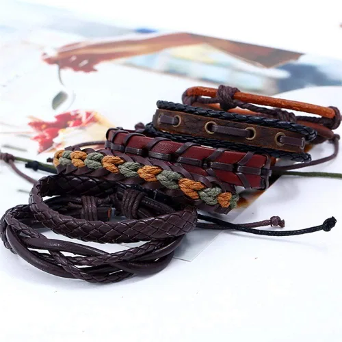 Vista 5 de Juego de joyas de oro rosa, pulsera de cuero, joyería tejida a mano, pulseras trenzadas de múltiples capas (negro, talla única)