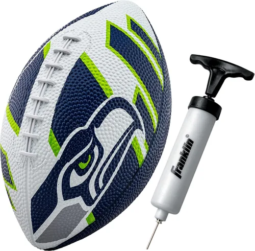 Vista 25 de Franklin Sports NFL Team Footballs - Rubber Youth Mini Balls for All Teams - Kids 8.5" Football + Air Pump Sets - Official NFL Licensed