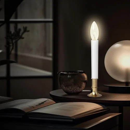 Vista 3 de Creative Hobbies® Bombillas de repuesto para lámparas de vela eléctricas, velas de ventana y candelabros - 7W Candelabro E12 Incandescente