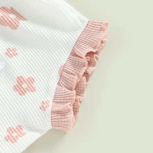 Vista 6 de Qiylii Conjunto de pantalones cortos de verano para bebé recién nacida, diseño floral, con tirantes, parte superior con volantes, pantalones cortos