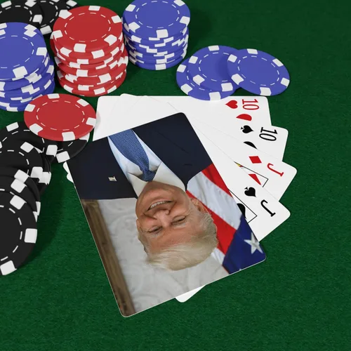 Vista 3 de Brian Bula Cartas de juego de Trump divertidas tarjetas de póquer del presidente Trump