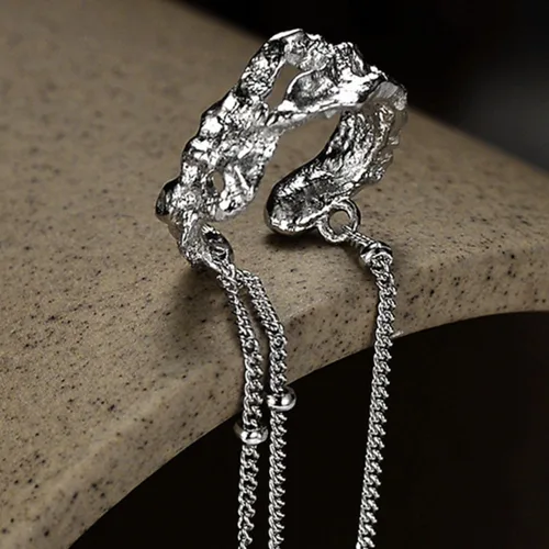 Vista 3 de Aretes falsos de plata de ley, sin perforaciones, a la moda, irregular, para cartílago de oreja