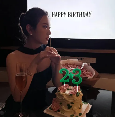Vista 7 de Velas verdes de cumpleaños número 1 de 2.75 pulgadas, decoración y celebración de cupcakes de feliz cumpleaños para adultos y niños
