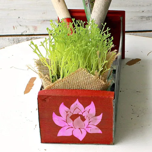 Vista 7 de Plantilla grande de loto para pintar - 8x8 pulgadas en madera, lienzo, papel, tela y muebles - Plantillas reutilizables para manualidades, arte